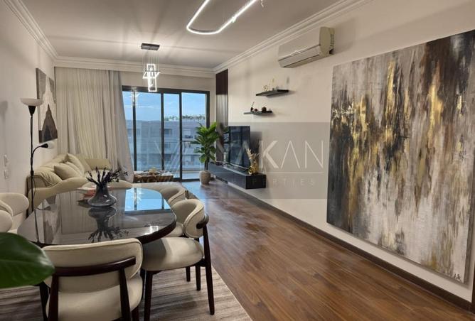 2P92QQY30mO - Property Main Image