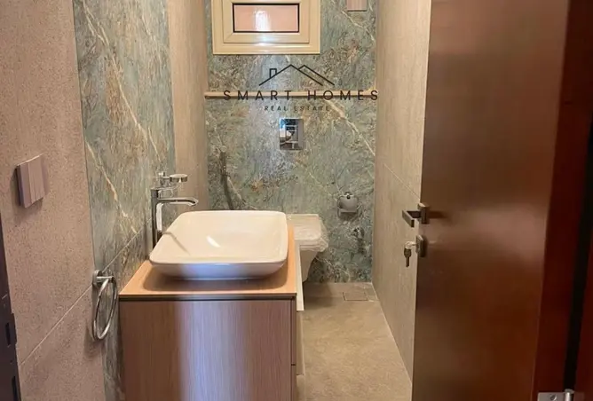 100643833 - Property Image 3