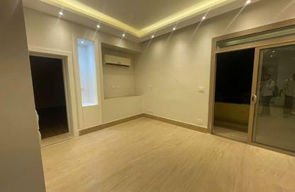 تاون هاوس - 4 غرف نوم - 5 حمامات للايجار في الجريا - كمبوندات الشيخ زايد - الشيخ زايد - الجيزة