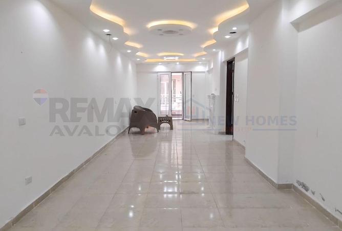 8677674 - Property Image 2