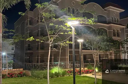 Apartment - 3 Bedrooms - 2 Bathrooms for sale in New Cairo City - Cairo