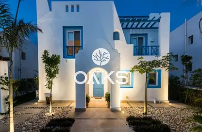 Chalet - 3 Bedrooms - 2 Bathrooms for sale in Mountain View - Ras Al Hekma - North Coast