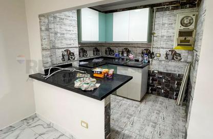 Apartment - 3 Bedrooms - 2 Bathrooms for rent in Al Nasr St. - Smouha - Hay Sharq - Alexandria