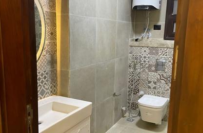 Apartment - 3 Bedrooms - 3 Bathrooms for sale in Green 5 - 6 October Compounds - 6 October City - Giza