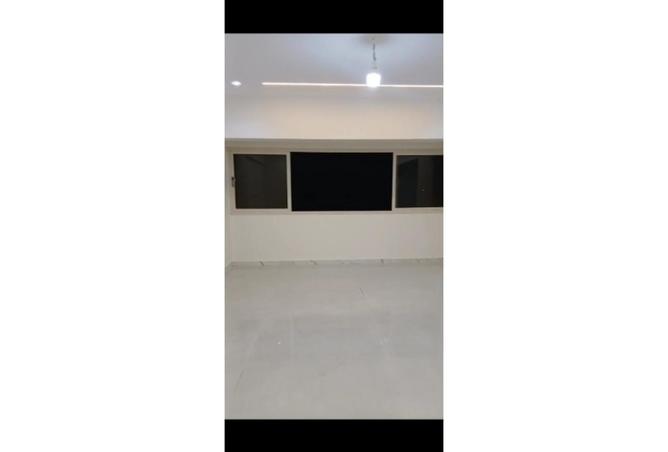81827910 - Property Image 3