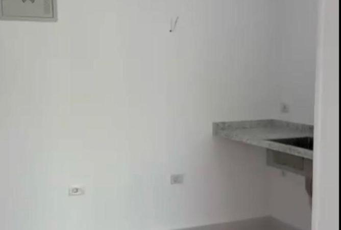 81581775 - Property Image 2