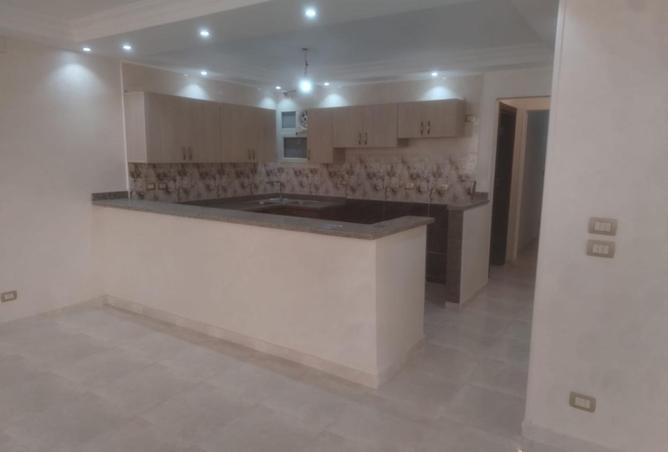 8701269 - Property Image 3