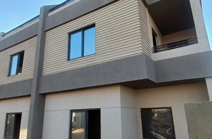 فيلا - 5 غرف نوم - 5 حمامات للبيع في ليك ويست 4 - كمبوندات الشيخ زايد - الشيخ زايد - الجيزة