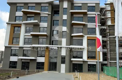 Apartment - 2 Bedrooms - 2 Bathrooms for sale in Creek Town - The 1st Settlement - New Cairo City - Cairo