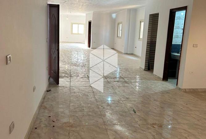 102623468 - Property Image 3