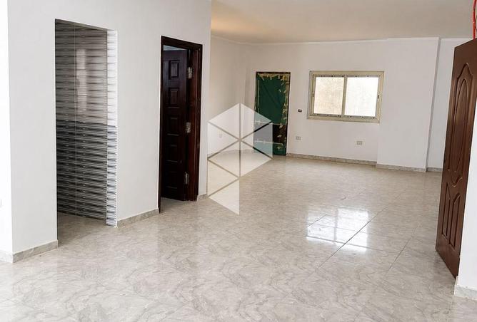 102623468 - Property Image 2