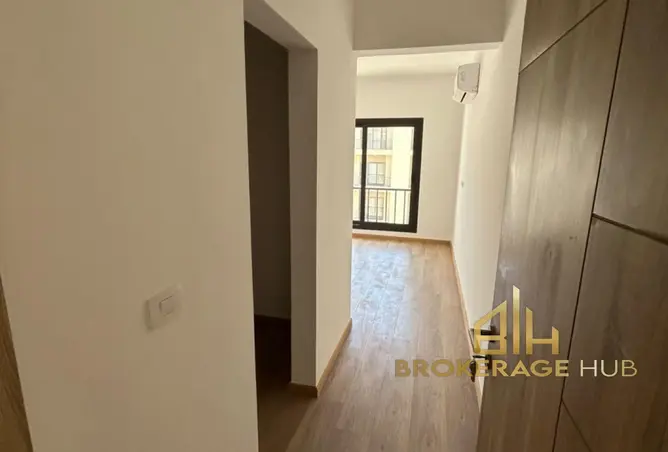 120607667 - Property Image 3