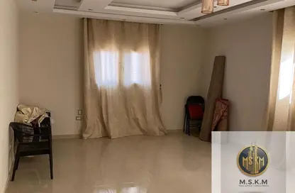 Apartment - 2 Bedrooms - 2 Bathrooms for rent in North Lotus - El Lotus - New Cairo City - Cairo