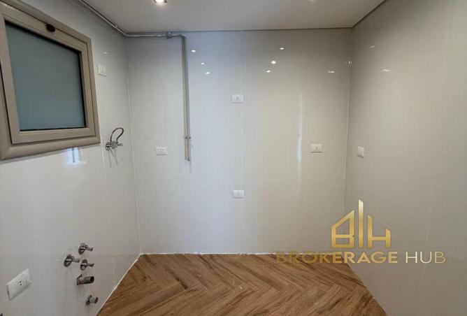 8645169 - Property Image 2