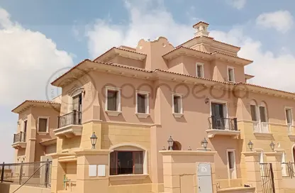 Villa - 3 Bedrooms - 5 Bathrooms for sale in City Gate - 5th Settlement Compounds - The 5th Settlement - New Cairo City - Cairo Villa - 3 Bedrooms - 5 Bathrooms for sale in City Gate - 5th Settlement Compounds - The 5th Settlement - New Cairo City - Cairo
