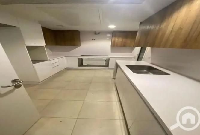 101781238 - Property Image 3