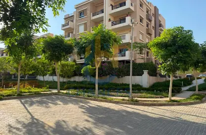 Apartment - 2 Bedrooms - 2 Bathrooms for sale in Taj City - 5th Settlement Compounds - The 5th Settlement - New Cairo City - Cairo