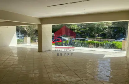 محل تجاري - استوديو - 1 حمام للايجار في شارع النصر - اللاسلكي - المعادي الجديدة - حي المعادي - القاهرة