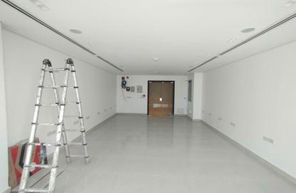 Office Space - Studio for rent in Hyde Park Central - The 6th Settlement - New Cairo City - Cairo
