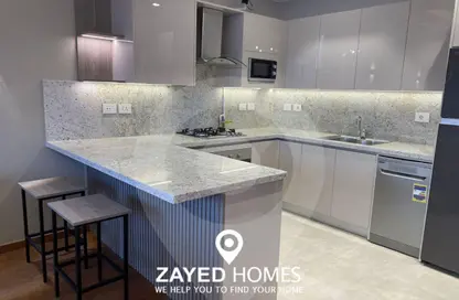 شقة - 3 غرف نوم - 3 حمامات للايجار في ايون - كمبوندات 6 أكتوبر - مدينة 6 أكتوبر - الجيزة