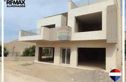 Villa - 5 Bedrooms - 6 Bathrooms for sale in Palm Hills October - Cairo Alexandria Desert Road - 6 October City - Giza