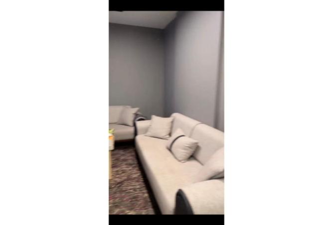 65915359 - Property Main Image