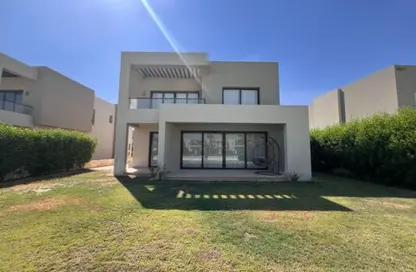 فيلا - 4 غرف نوم - 6 حمامات للبيع في أزهى - العين السخنة - السويس