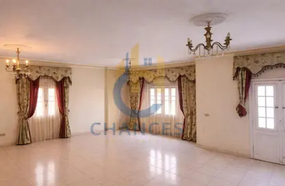 Apartment - 3 Bedrooms - 2 Bathrooms for sale in Street70 - District 2 - The 5th Settlement - New Cairo City - Cairo