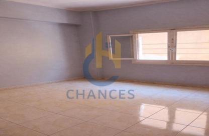 Apartment - 3 Bedrooms - 2 Bathrooms for sale in Street70 - District 2 - The 5th Settlement - New Cairo City - Cairo