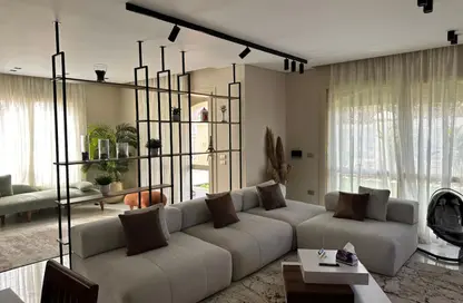 Villa - 3 Bedrooms - 4 Bathrooms for sale in Al Patio - Ring Road - 6 October City - Giza