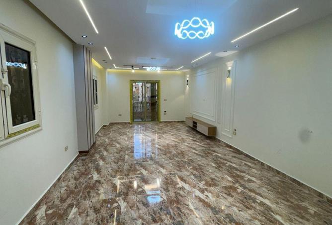 73773617 - Property Image 2
