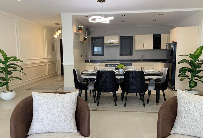 8683282 - صورة العقار 2