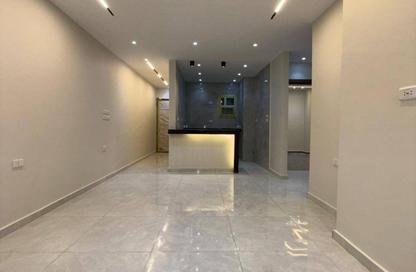 Apartment - 2 Bedrooms - 2 Bathrooms for sale in Gate 4 old - Horus - Hadayek El Ahram - Giza