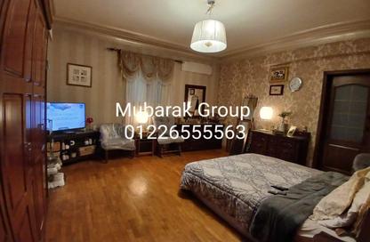 Apartment - 3 Bedrooms - 2 Bathrooms for sale in Sayed Nada St. - El Laselky - New Maadi - Hay El Maadi - Cairo