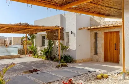 شاليه - غرفة نوم - 2 حمامات للبيع في المصيف - راس الحكمة - الساحل الشمالي