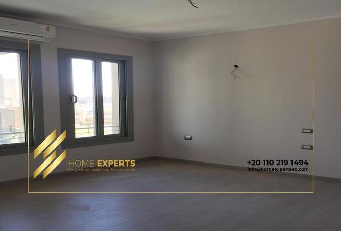 8701998 - Property Image 2