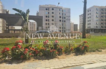 Apartment - 2 Bedrooms - 2 Bathrooms for sale in Stei8ht - The 1st Settlement - New Cairo City - Cairo