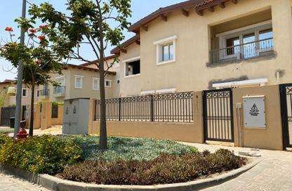 Townhouse - 5 Bedrooms - 5 Bathrooms for sale in Hyde Park - New Cairo City - Cairo