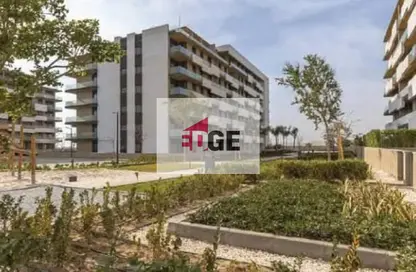 شقة - 3 غرف نوم - 3 حمامات للبيع في كمبوند البروج - كمبوندات الشروق - مدينة الشروق - القاهرة