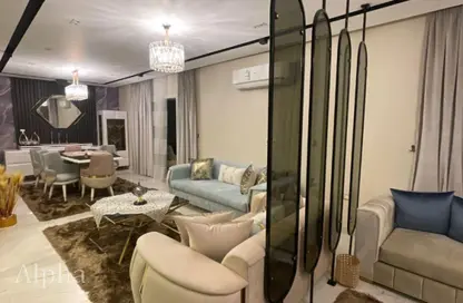 Apartment - 3 Bedrooms - 3 Bathrooms for sale in October Plaza - 6 October Compounds - 6 October City - Giza