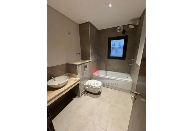 111304003 - Property Image 3