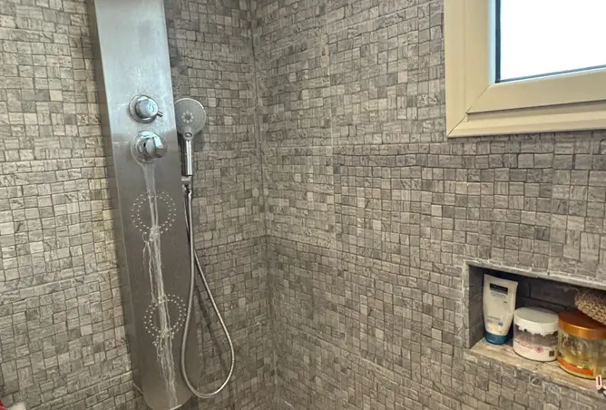 109642436 - Property Image 3
