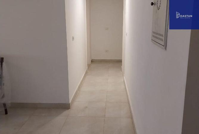 53728523 - Property Image 3