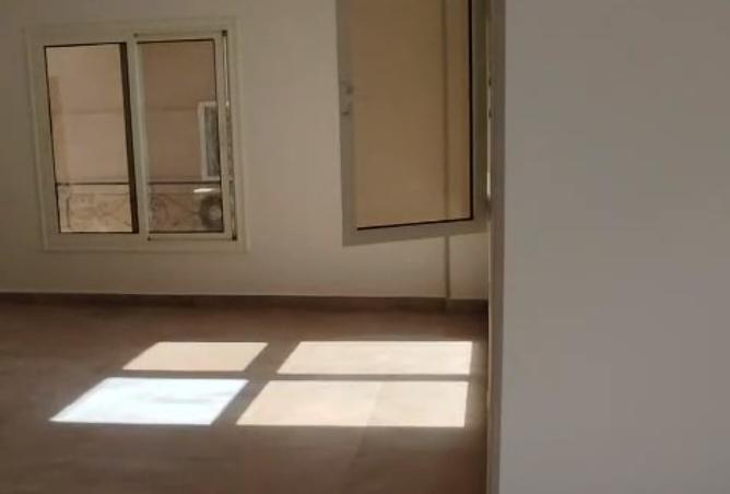 102911865 - Property Image 2