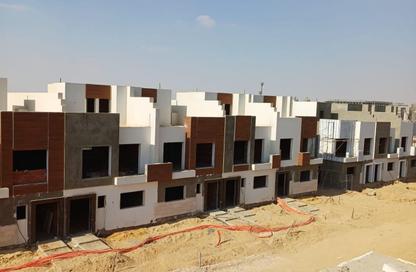 Townhouse - 4 Bedrooms - 4 Bathrooms for sale in Azzar - 5th Settlement Compounds - The 5th Settlement - New Cairo City - Cairo