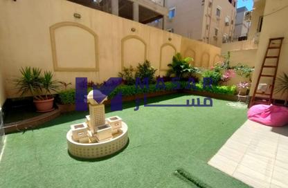 Duplex - 6 Bedrooms - 3 Bathrooms for sale in Suleiman Al Halabi St. - El Banafseg 11 - El Banafseg - New Cairo City - Cairo