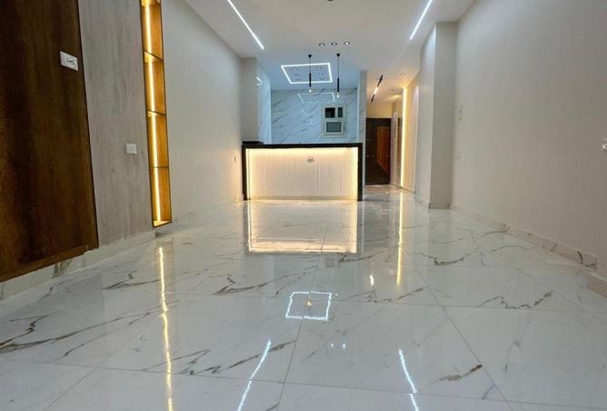 102897924 - Property Main Image