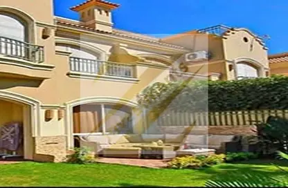 فيلا - 4 غرف نوم - 3 حمامات للبيع في الباتيو 5 - الباتيو - كمبوندات الشروق - مدينة الشروق - القاهرة