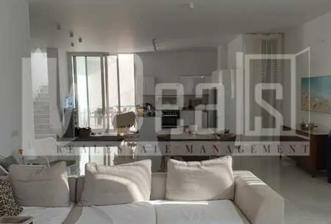 111611571 - Property Image 3