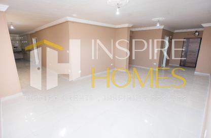 Apartment - 3 - 2 for sale in Smouha - Hay Sharq - Alexandria